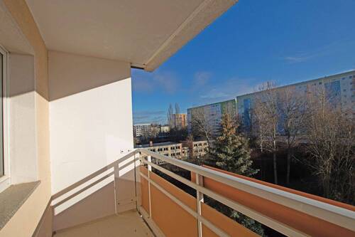 Balkon - 3 Zimmer Etagenwohnung zur Miete in Chemnitz