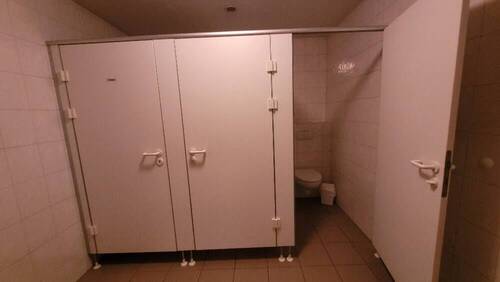 WC-Bereich Damen - 