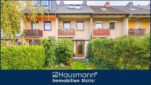 Hausansicht - Sackgassenlage für gehobene Ansprüche in Hamburg-Niendorf!