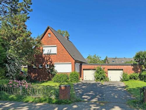 Straßenansicht - Großer Baugrund in ruhiger Sackgassenlage