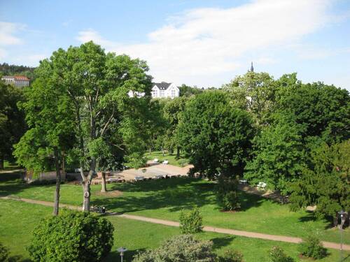 Aussicht zum Kurpark! - Wunderschöne Maisonetten-Eigentumswohnung in bester Lage! Sofort frei!