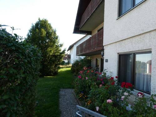 2025_H-217_3.jpg - 8 Zimmer Einfamilienhaus in Himmelkron