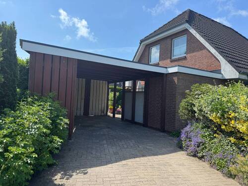 Carport - Reihenendhaus in bevorzugter Lage von Meldorf