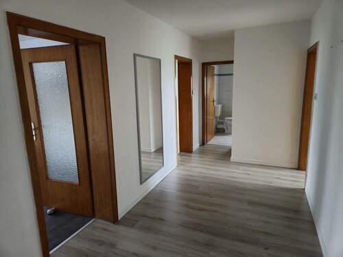 Wohnung 2 - Flur - 
