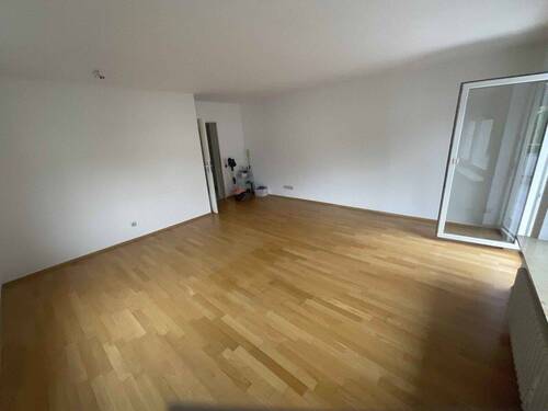 Wohnzimmer_www.villingen.immobilien - 3 Zimmer Etagenwohnung in Bad Dürrheim