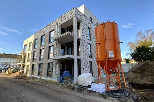 25017901-Blick auf Haus 1 - 