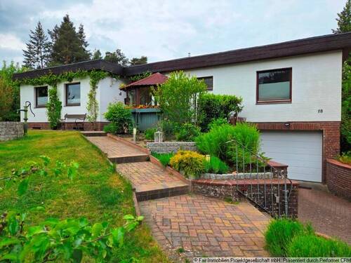 Außenansicht - 5 Zimmer Bungalow zum Kaufen in Hamburg