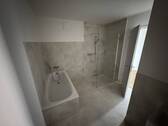 Badezimmer I - 4 Zimmer Etagenwohnung in Nettetal