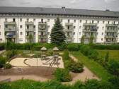Spielplatz im Hof - 2 Zimmer Etagenwohnung in Chemnitz