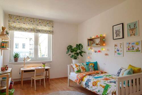 Kinderzimmer-(Einrichtung visualisiert) - Etagenwohnung mit 75,60 m&sup2; in Chemnitz zur Miete
