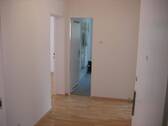 31 13 I. OG li Flur.JPG - 3 Zimmer Etagenwohnung in Hildesheim