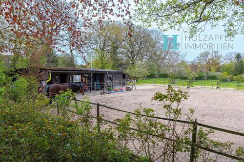 Reitplatz - 