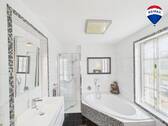 RE/MAX Immobilien DeLux Bungalow Nonnweiler - 