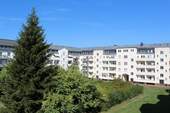 Haus - 5-Raumwohnung mit Balkon - 642,00 EUR Kaltmiete, ca.  114,00 m² Wohnfläche