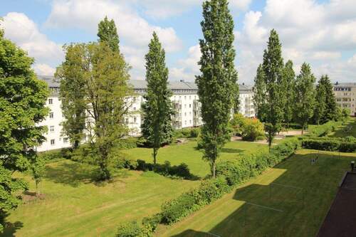 Innenhof - Etagenwohnung mit 114,00 m² in Chemnitz zur Miete