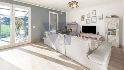 Wohnzimmer EG - 4 Zimmer Einfamilienhaus in Greiz