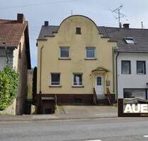 Attraktives Einfamilienhaus mit durchdachter Raumaufteilung und liebevoll gepflegtem Garten - Großrosseln