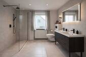 Beispielbild Badezimmer Erdgeschoss nach Sanierung - 