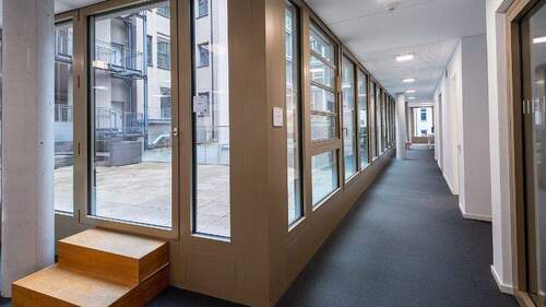 1.OG - Flur Gemeinschaftsraum - Büro in Berlin