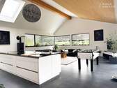 Küche mit Wohn-Essbreich - 7 Zimmer Einfamilienhaus in Gäufelden