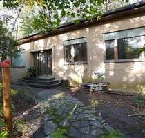 Hauptstadtmakler-Bezugsfreies Anwesen im Bungalowstil - Berlin / Frohnau