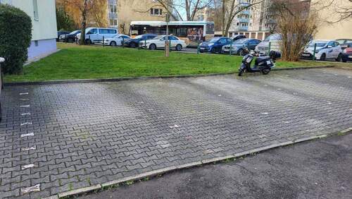 Optionaler PKW-Stellplatz - 