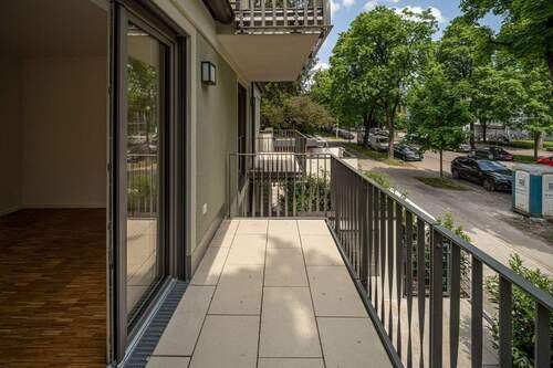 Balkon - 1 Zimmer Etagenwohnung zur Miete in München