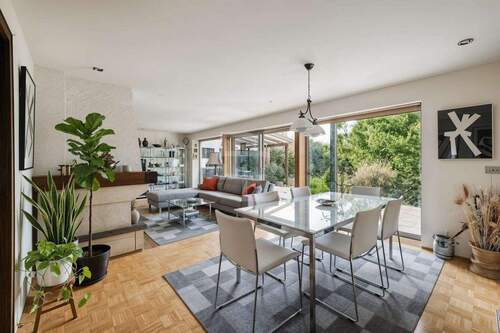 So könnte es aussehen- (KI generiert) - 6 Zimmer Mehrfamilienhaus, Wohnhaus in Köln