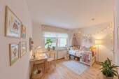 Kinderzimmer1-(Einrichtung visualisiert) - Etagenwohnung mit 96,20 m&sup2; in Chemnitz zur Miete