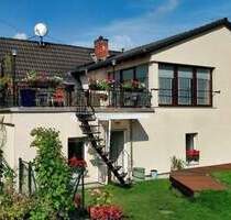 Ihr neues Zuhause mit Pool und Garten! - Lengenfeld