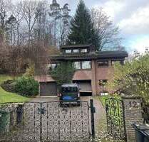 Gepflegtes Einfamilienhaus in idyllischer Randlage von Helsa