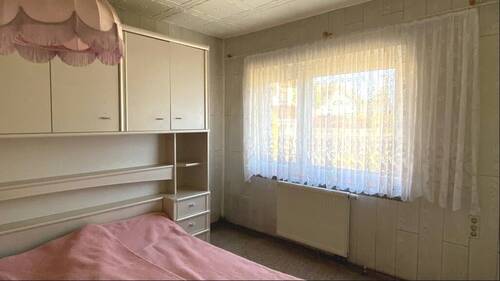 Zimmer 1 - 
