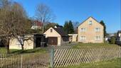 Straßenansicht - Den ganzen Tag Sonne genießen - 53.900,00 EUR Kaufpreis, ca.  140,00 m² Wohnfläche