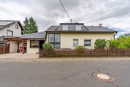 Außenansicht - 4 Zimmer Einfamilienhaus in Bell