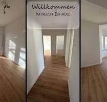 Einziehen und wohlfühlen in die attraktive Drei-Zimmer-Wohnung mit Balkon - Plauen Stadtmitte