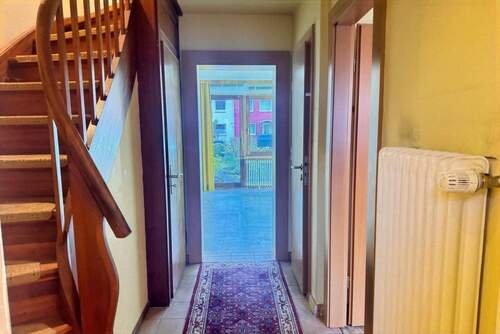 Flur - 5 Zimmer Reihenmittelhaus zum Kaufen in Lübeck