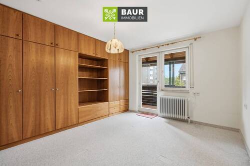 1. OG Schlafzimmer - 