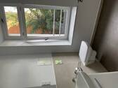  Gäste WC mit Fenster - 