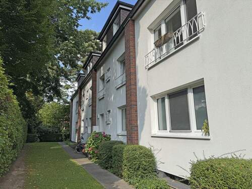 Außenansicht - 2 Zimmer Etagenwohnung zum Kaufen in Hamburg