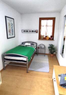 ruhiges Gästezimmer.jpg - 