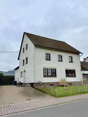 IMG_0946.jpeg - 5 Zimmer Mehrfamilienhaus, Wohnhaus zum Kaufen in Arzfeld