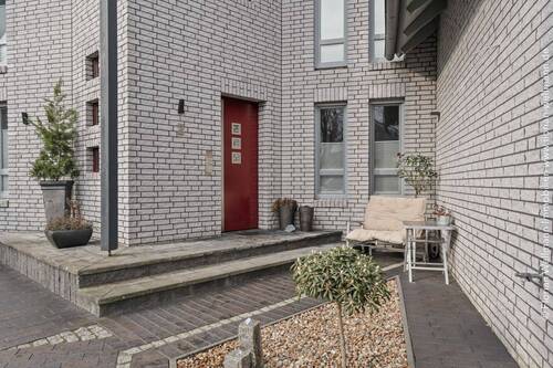 Bild 2 - 9 Zimmer Einfamilienhaus zum Kaufen in Ottersberg