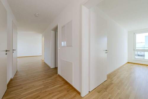 Flur - 4 Zimmer Etagenwohnung in Bietigheim-Bissingen
