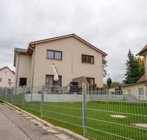 Sofort bezugsfrei - Neubau KfW 40 mit Garten & 3 Stellplätzen - Odelzhausen