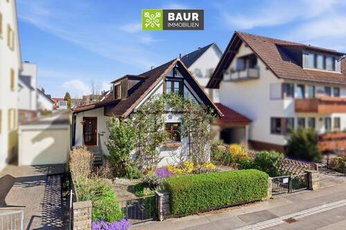 Titelbild - 360° I Sofort frei! Charmantes Häuschen in Friedrichshafen - nur ca. 160 m zum Bodensee & viel Potenzial