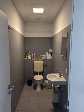 2. WC - 