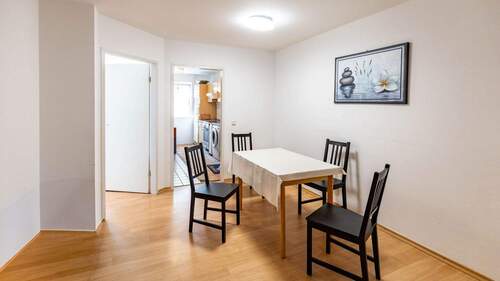 Essdiele - 3 Zimmer Etagenwohnung zur Miete in Vaterstetten