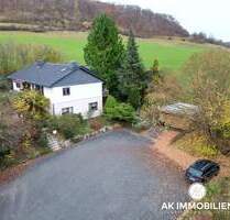 ZweifamilienhausEinfamilienhaus mit Einliegerwohnung in Bodenwerder-Linse - Bodenwerder / Linse