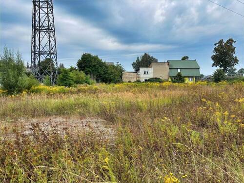 Seitenansicht von der Zufahrt - 