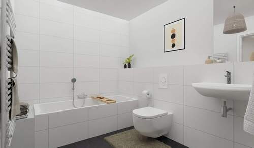Modern gefliestes Badezimmer mit Badewanne - Etagenwohnung mit 114,90 m&sup2; in Wildau zum Kaufen